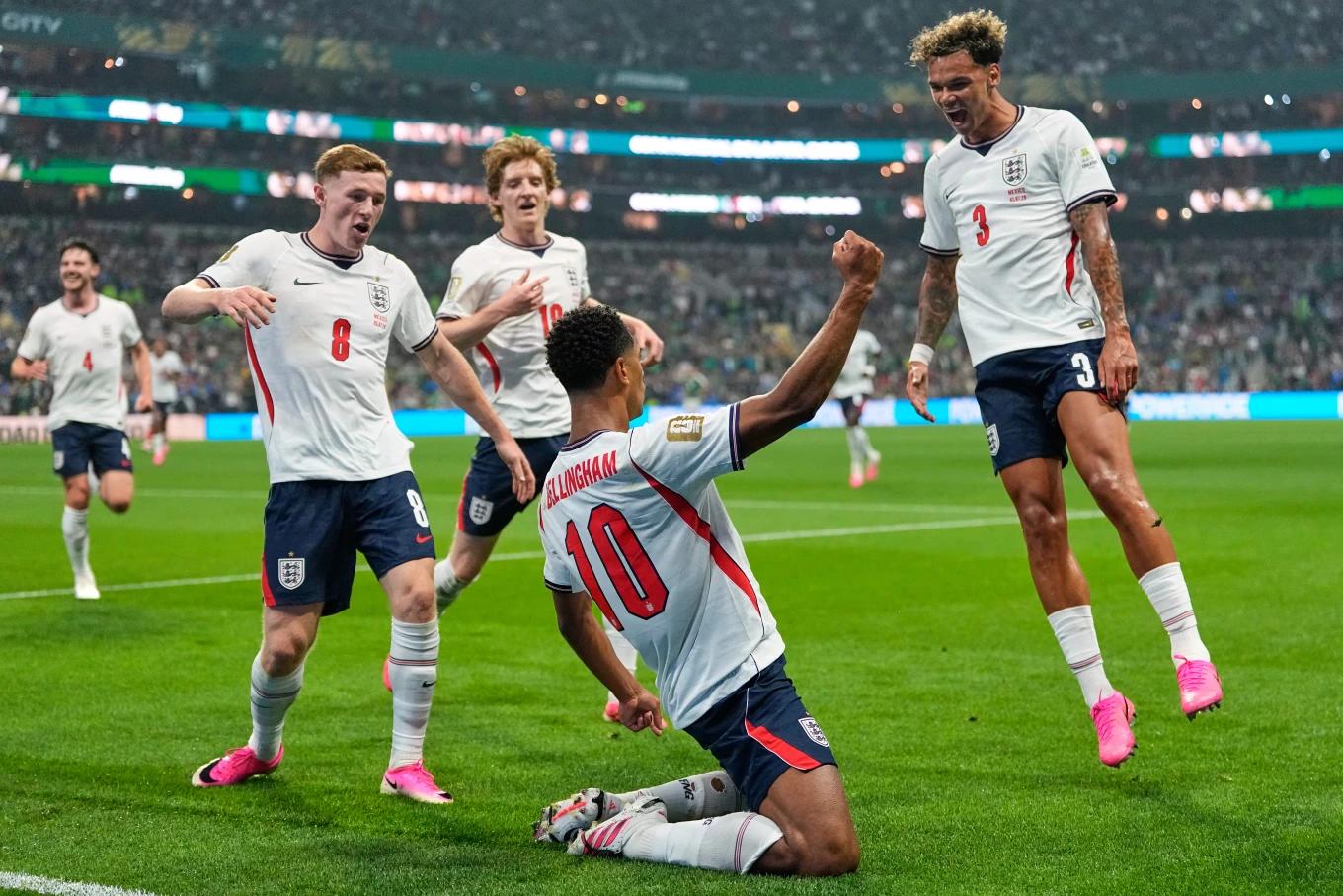 England Survive Chaos at the Azteca as Bellingham Leads Gritty World Cup Charge